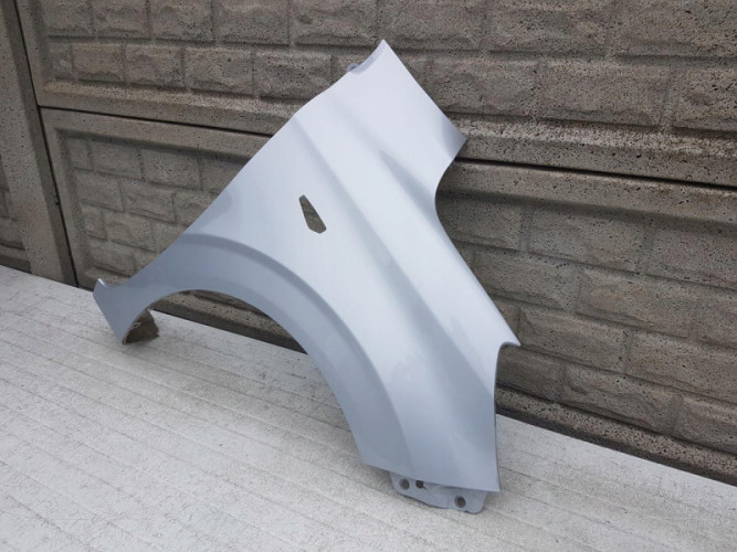 HYUNDAI I10 i 10 2021-2024 BŁOTNIK PRAWY PRZÓD - (12745984520)