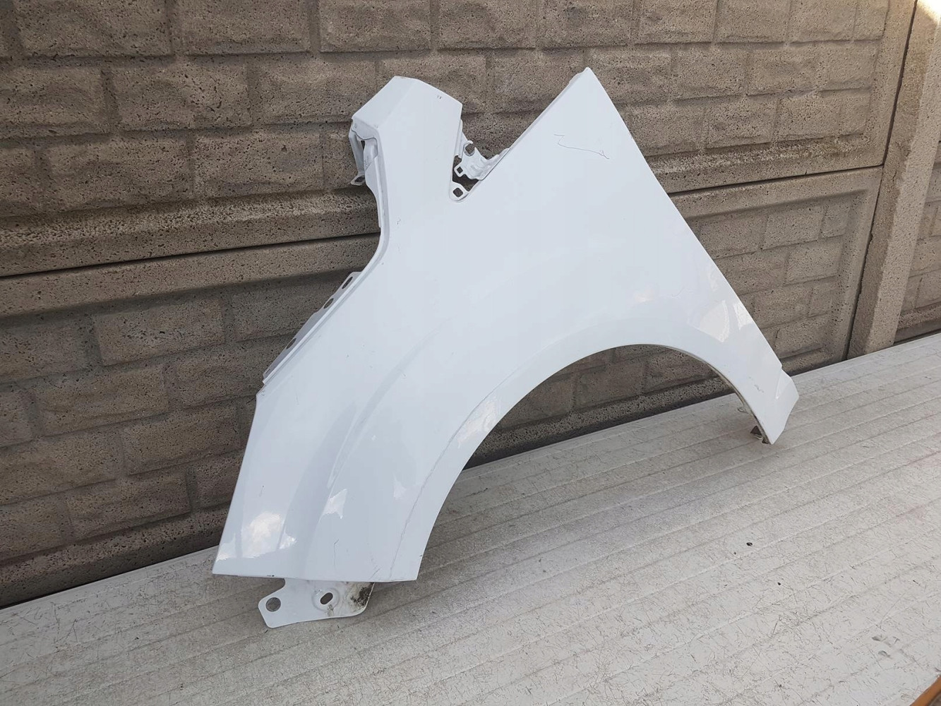 FORD C-MAX MK2 11-19 BŁOTNIK LEWY PRZEDNI - (12766729843)
