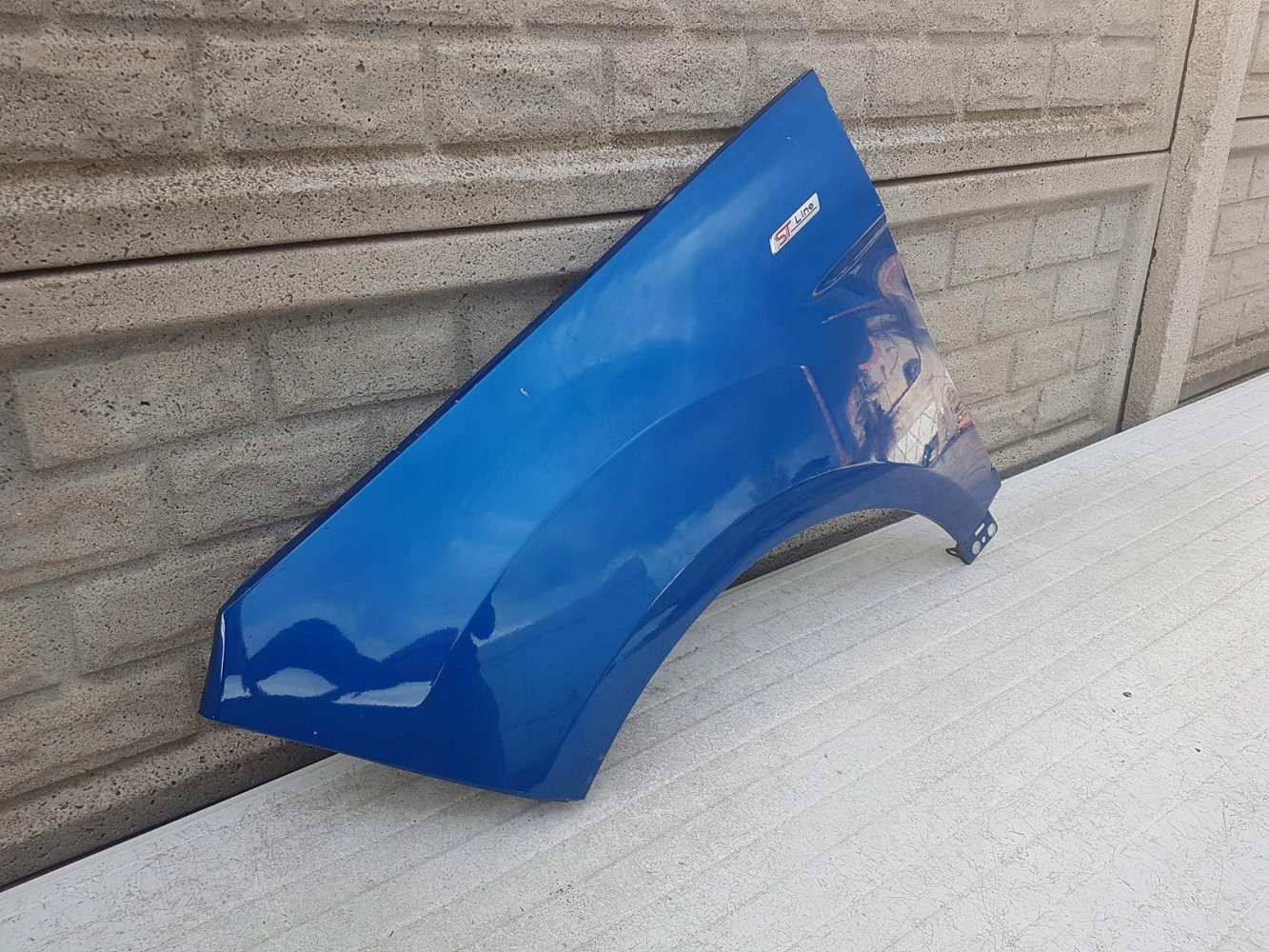 FORD ECOSPORT 12-22 BŁOTNIK PRZEDNI LEWY - (12766767876)