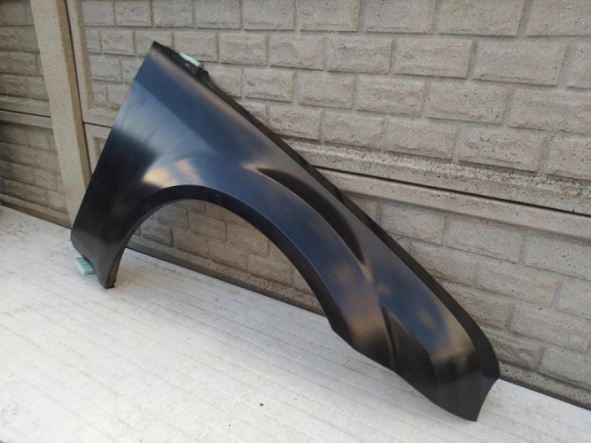 BŁOTNIK PRAWY PRZÓD CHRYSLER 300C 300 C 04-10 NOWY - (12788536630)