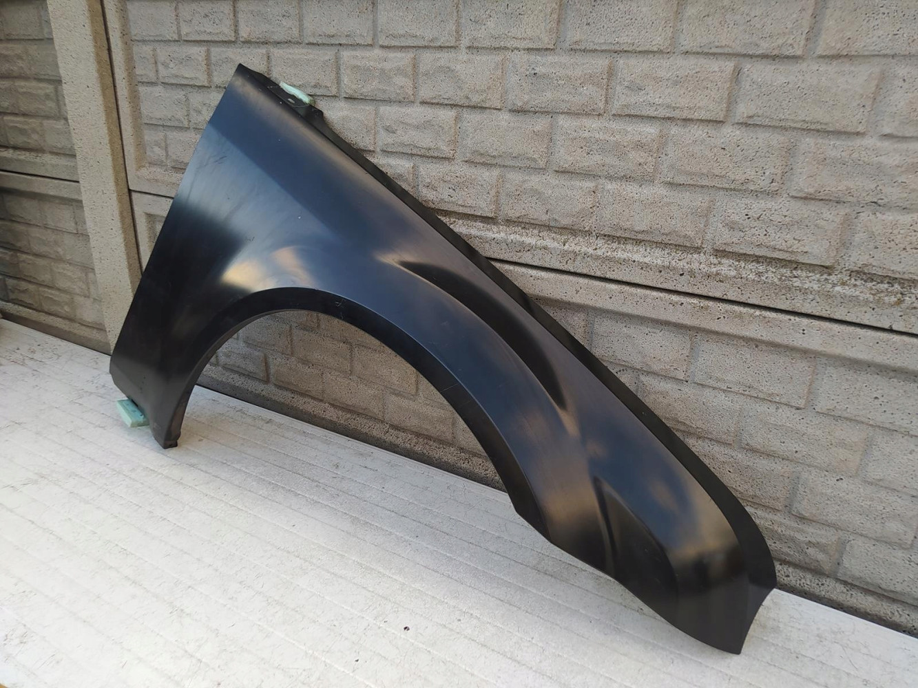 BŁOTNIK PRAWY PRZÓD CHRYSLER 300C 300 C 04-10 NOWY - (12788536630)