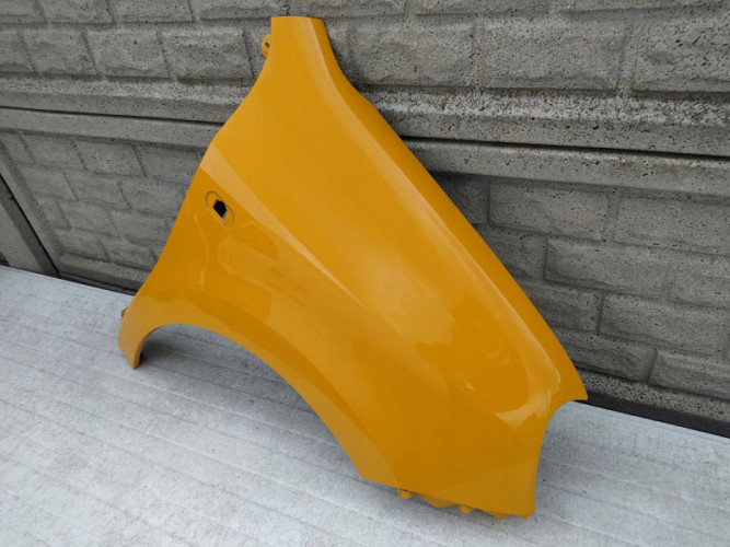 RENAULT TWINGO 3 14-21 BŁOTNIK PRZEDNI PRAWY - (12788839398)
