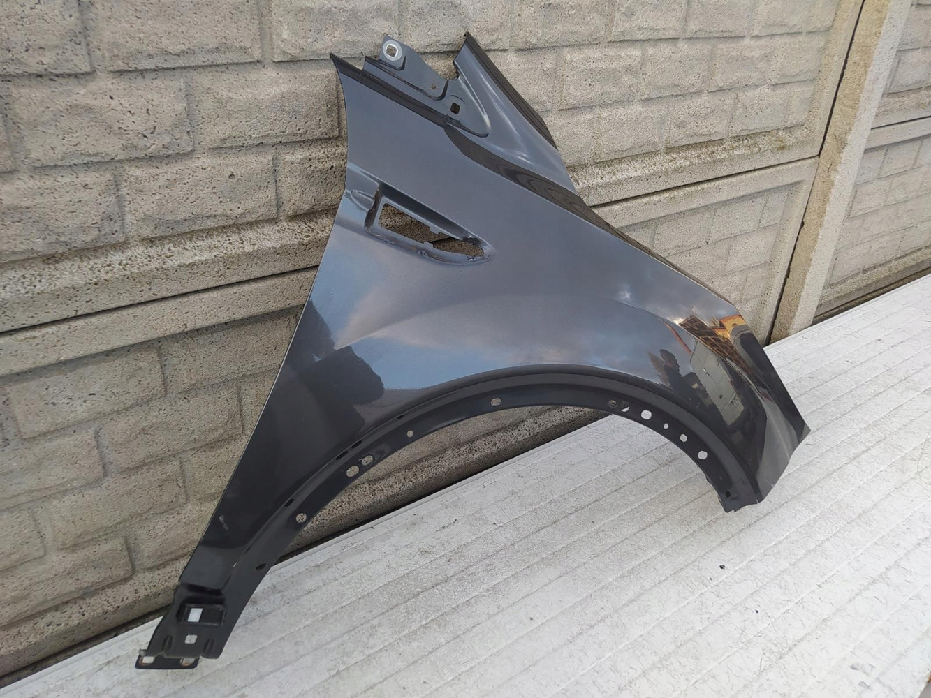 FORD KUGA 2 MK2 13-19 BŁOTNIK PRAWY PRZEDNI - (12791361346)