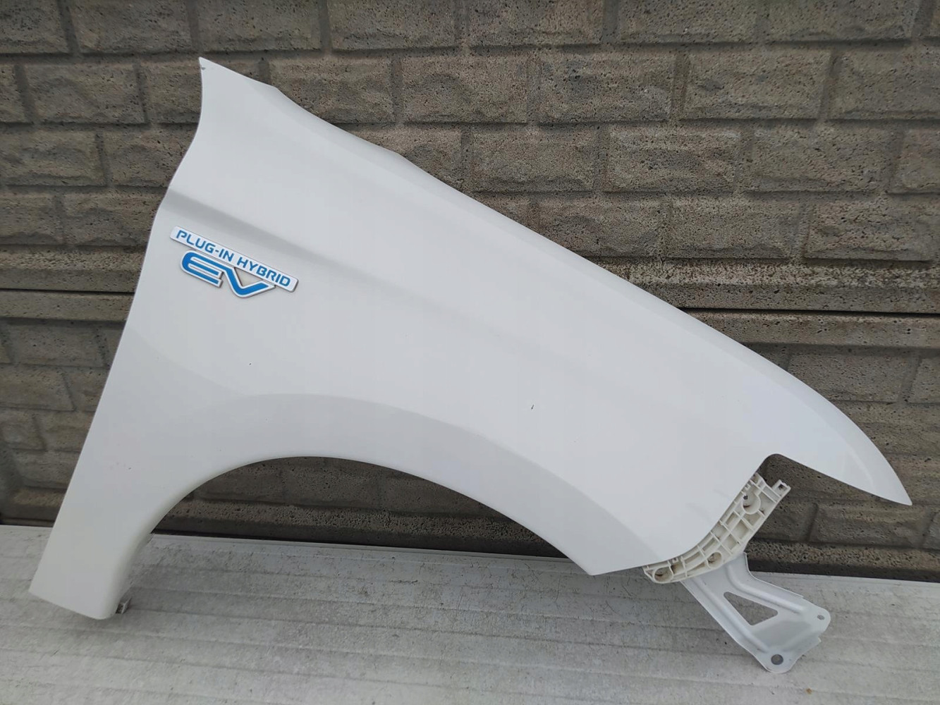 MITSUBISHI OUTLANDER 13-20 LIFT BŁOTNIK PRAWY - (12791866891)