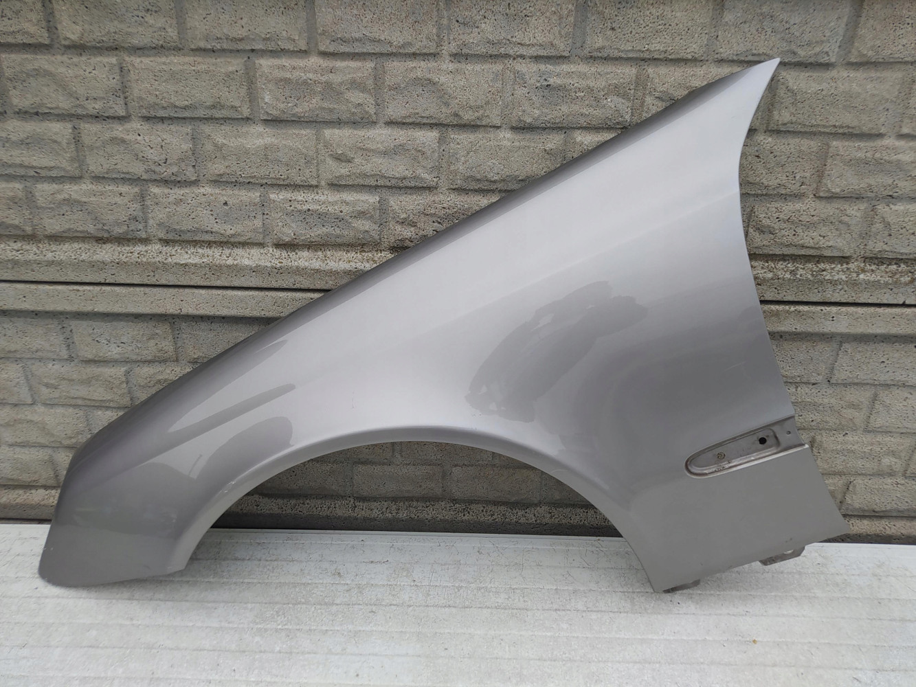BŁOTNIK LEWY MERCEDES E KLASA W211 2002 - 2009 - (12793416831)