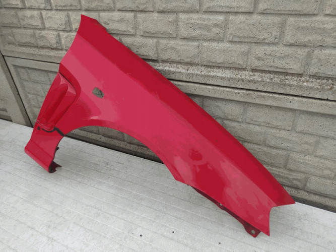 HYUNDAI COUPE TRIBURON BŁOTNIK PRZEDNI PRAWY - (12793579064)
