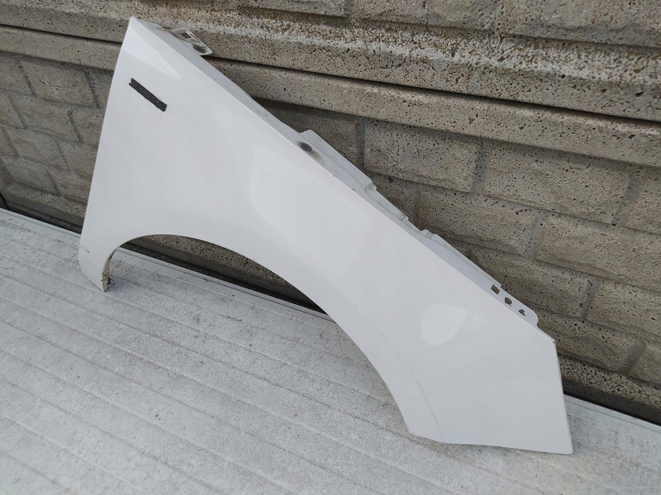 AUDI A1 8X0 2010-2017 BŁOTNIK PRZEDNI PRAWY - (12796896966)