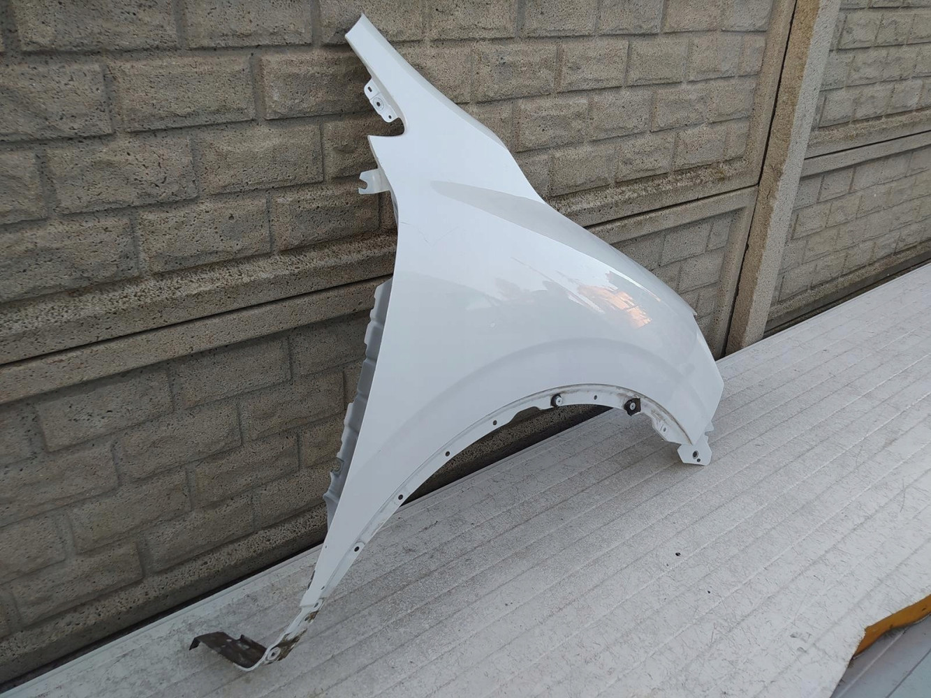 RENAULT KADJAR 15-22 BŁOTNIK PRZEDNI PRAWY - (12796916342)