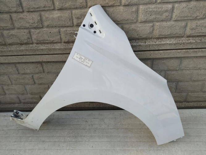 RENAULT CLIO 4 IV 13-20 BŁOTNIK PRZEDNI PRAWY - (12810295302)