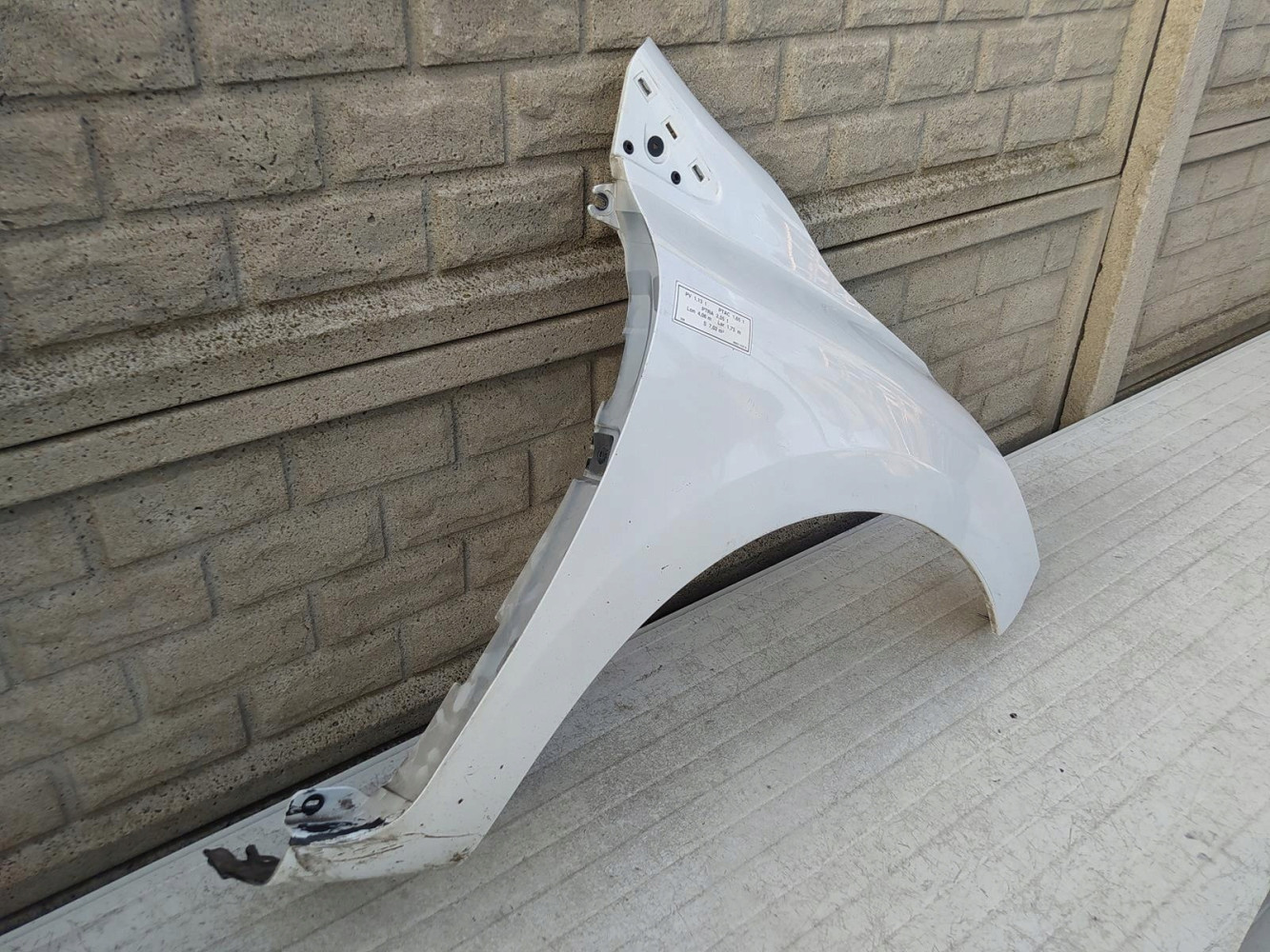 RENAULT CLIO 4 IV 13-20 BŁOTNIK PRZEDNI PRAWY - (12810295302)