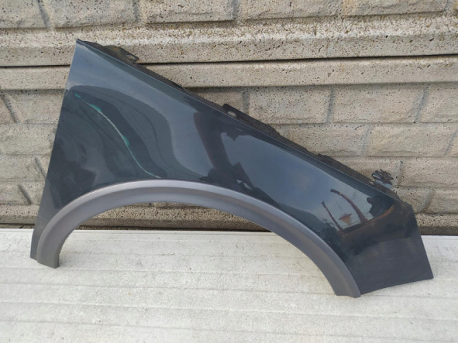 AUDI A1 8X0 2010-2017 BŁOTNIK PRZEDNI PRAWY - (12847418235)