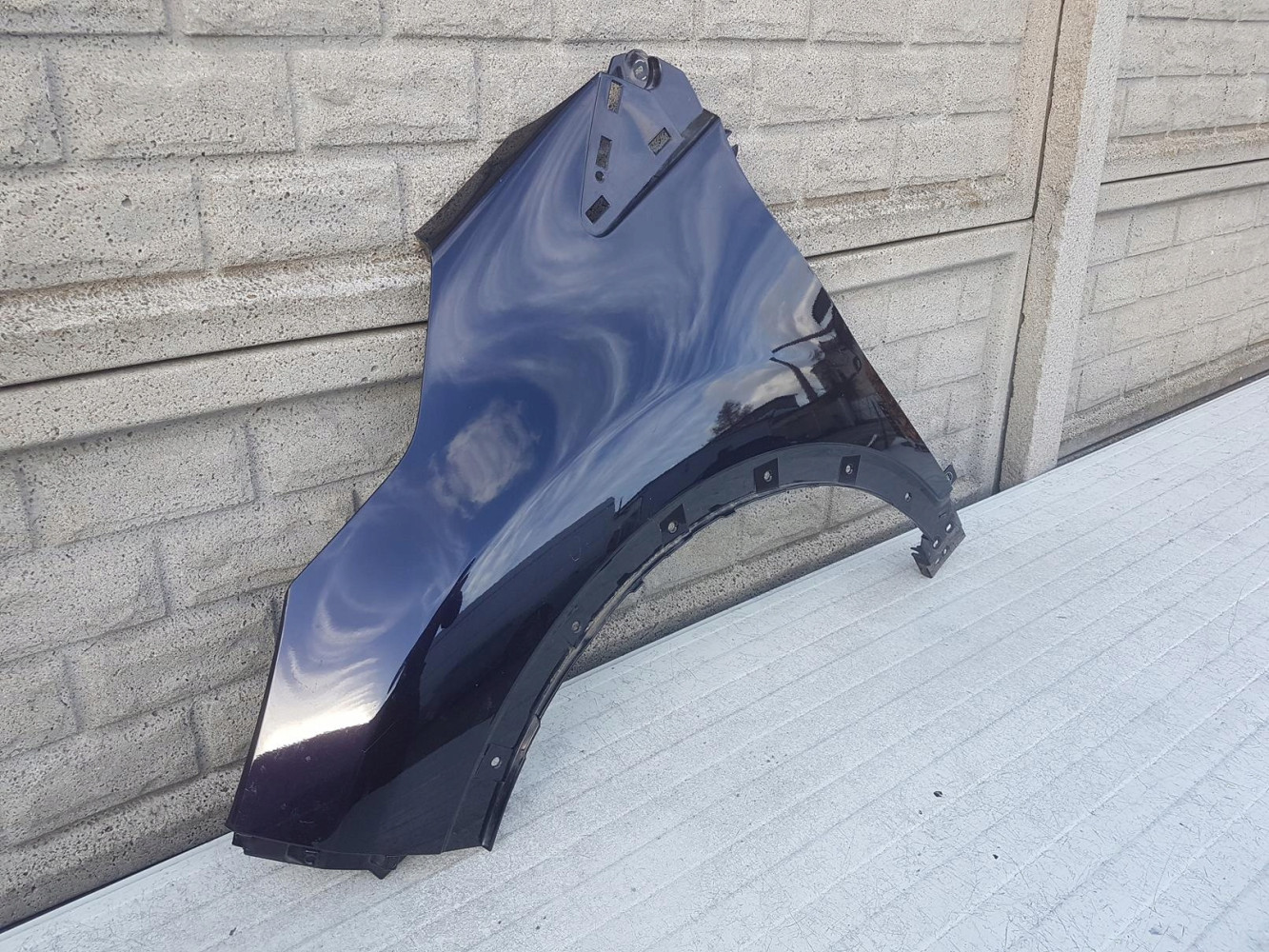 RENAULT CAPTUR 13-18 BŁOTNIK PRZEDNI LEWY - (12849595312)