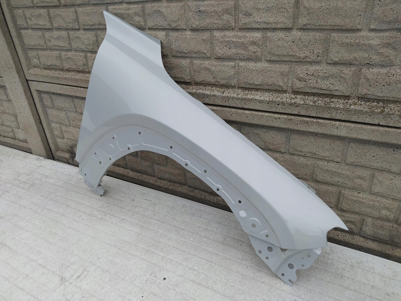 MAZDA MX30 MX-30 BŁOTNIK PRZEDNI PRAWY - (12849672272)
