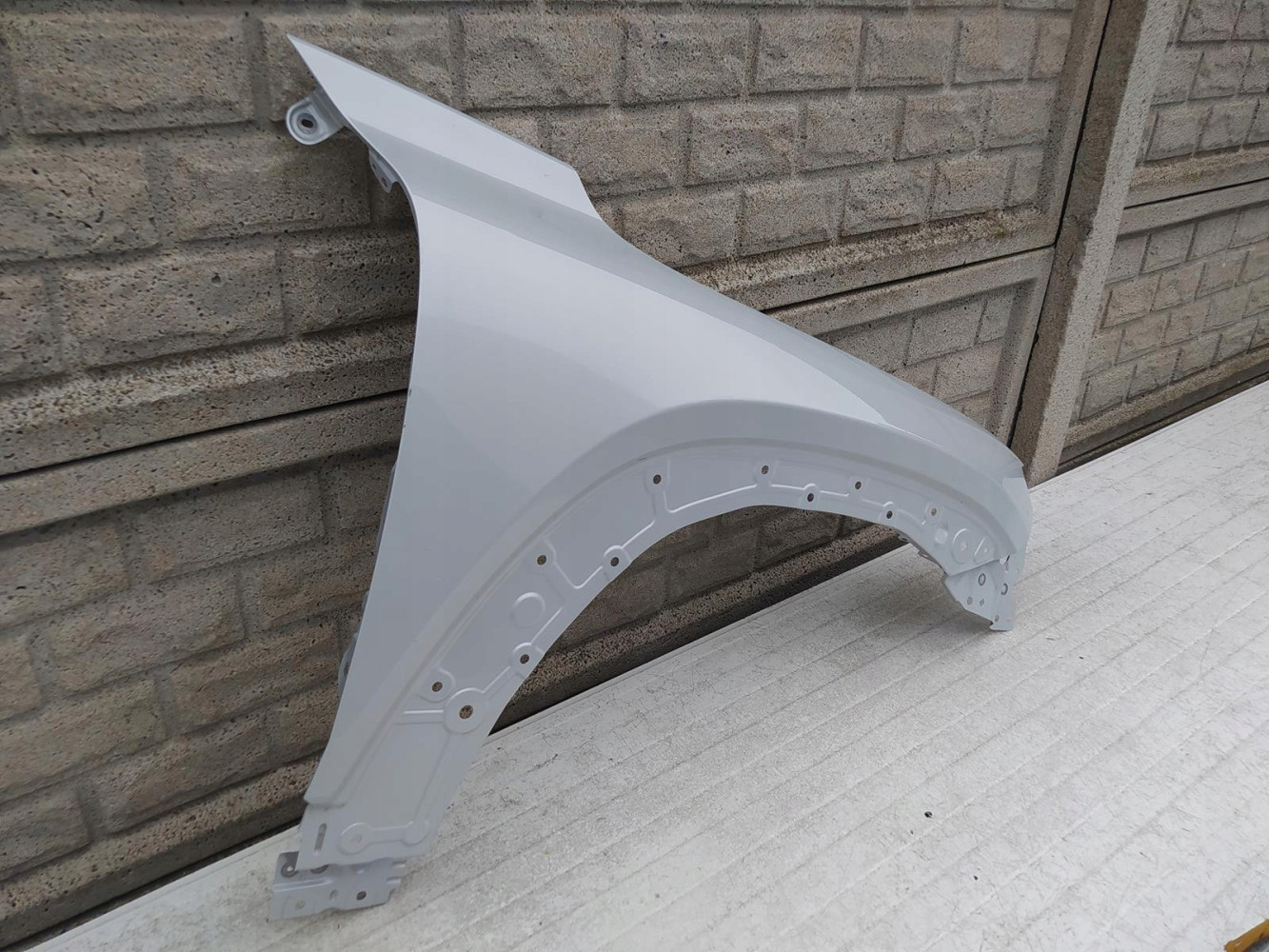 MAZDA MX30 MX-30 BŁOTNIK PRZEDNI PRAWY - (12849672272)