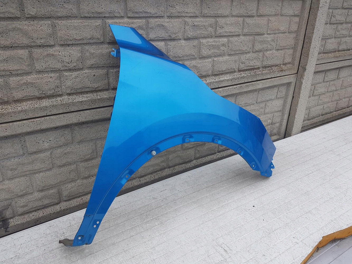 NISSAN QASHQAI j11 2014-2021 BŁOTNIK PRAWY PRZEDNI - (12865290501)