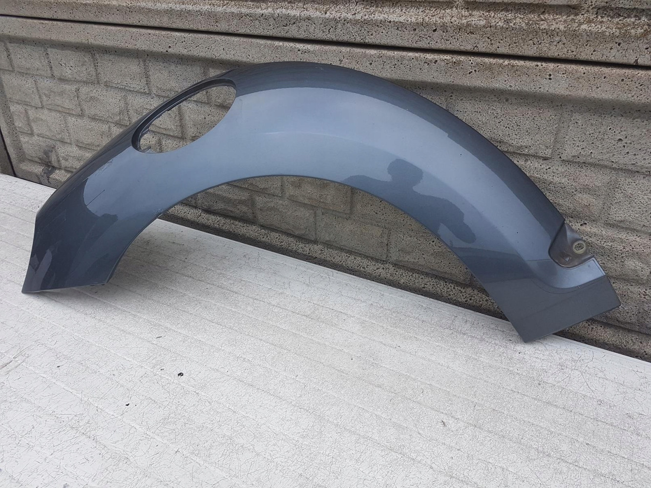 VW NEW BEETLE 11-17 BŁOTNIK PRAWY TYŁ TYLNI - (12880521480)