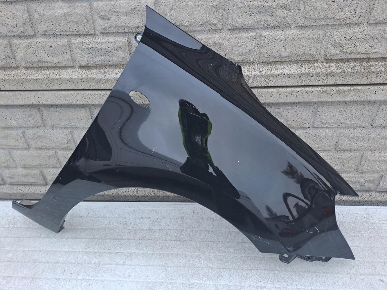 SUZUKI SWIFT MK8 17 -22 BŁOTNIK PRZEDNI PRAWY - (12885350027)