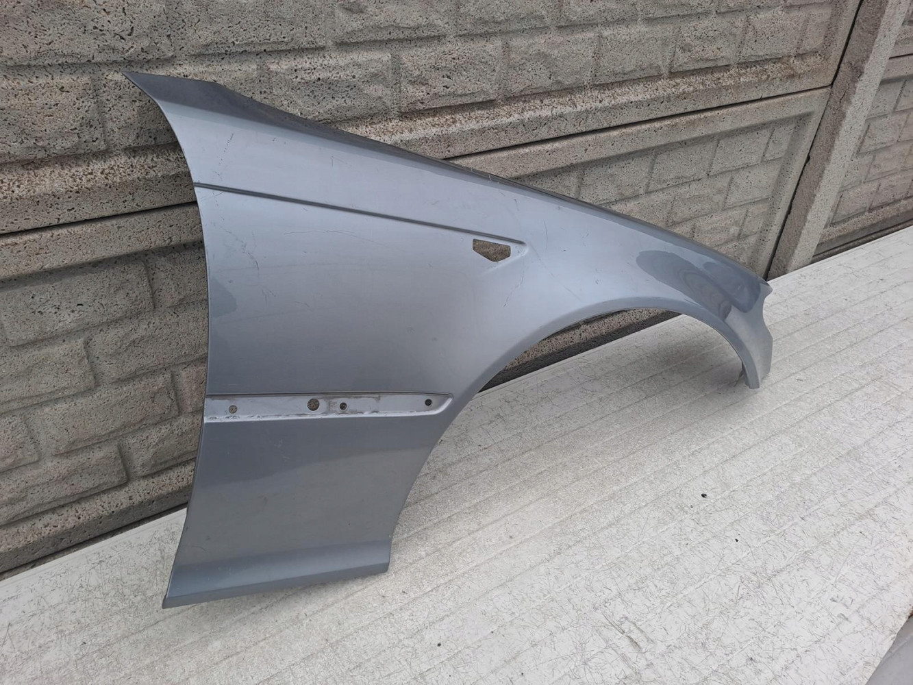 BŁOTNIK PRAWY PRZEDNI BMW 3 E46 LIFT COUPE CABRIO - (12885490906)