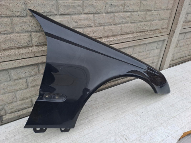 BŁOTNIK PRAWY MERCEDES E KLASA W211 2002 - 2009 - (12885810863)