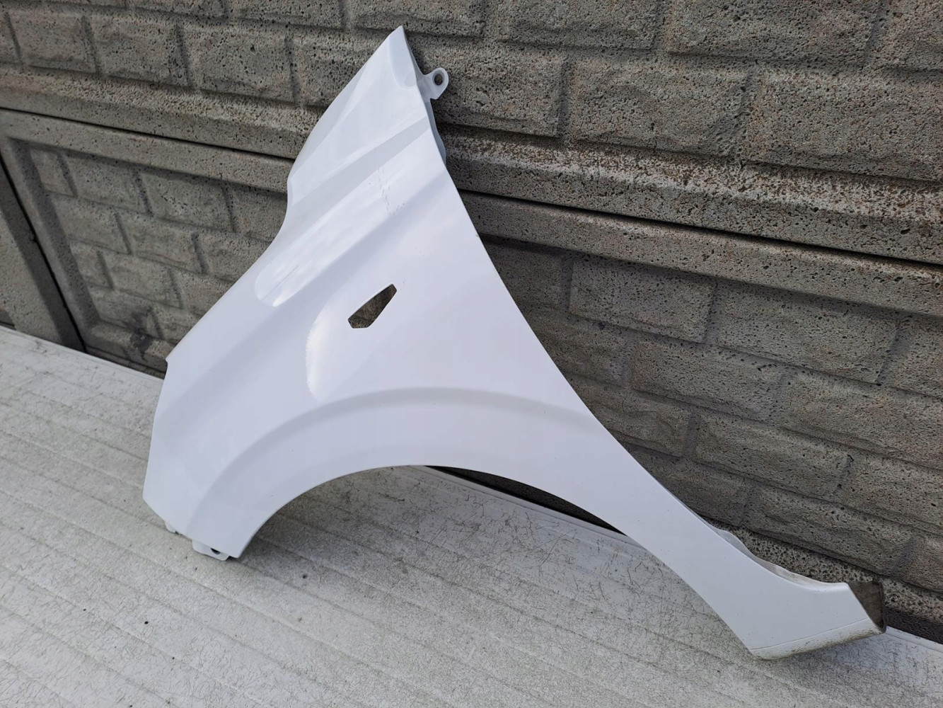 HYUNDAI I10 i 10 2021-2024 BŁOTNIK LEWY PRZÓD - (12898898588)