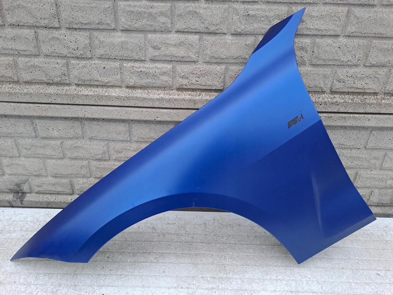 BMW IV 4 G22 G23 BŁOTNIK LEWY PRZEDNI - (12904588348)