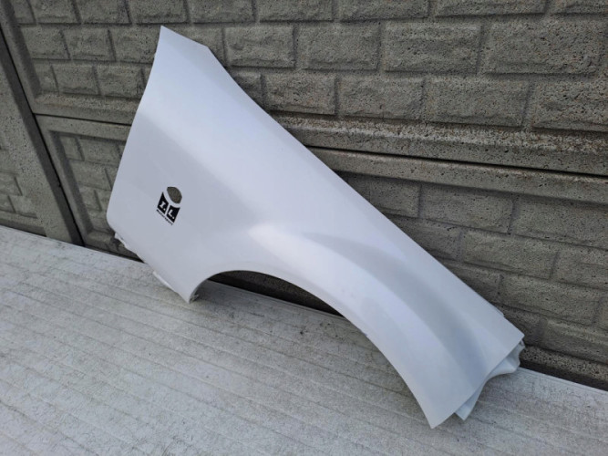 MAZDA MX5 BŁOTNIK PRZEDNI PRAWY - (12913012644)