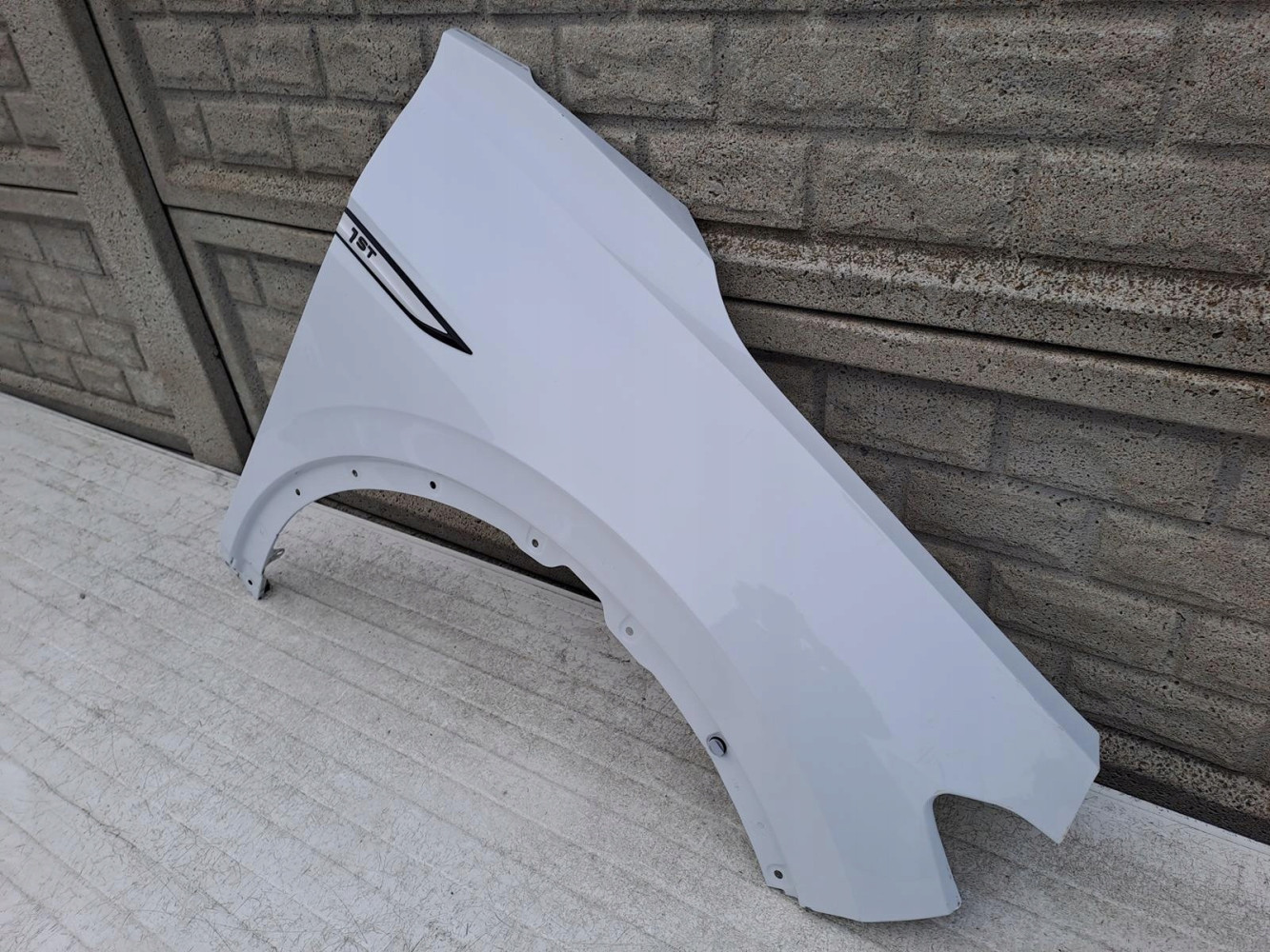 VW ID4 ID5 ID 4 5 IV V BŁOTNIK PRAWY PRZEDNI - (12913440359)