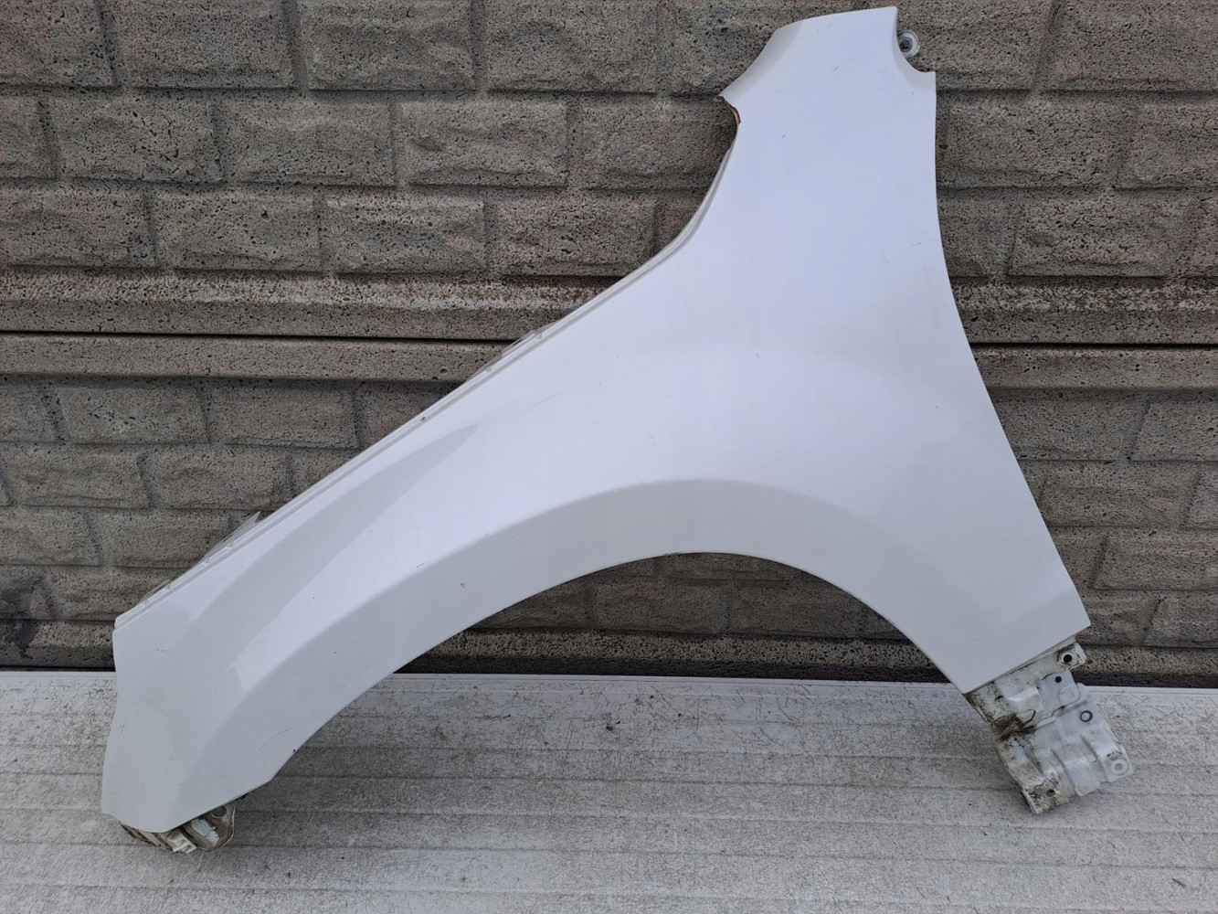 SUZUKI GRAND VITARA LIFT 05-14 BŁOTNIK LEWY PRZÓD - (12913501469)