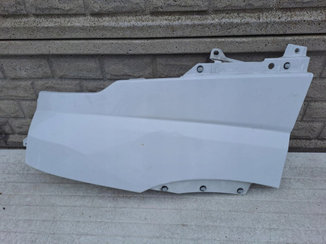 IVECO DAILY 2014 - 2020 BŁOTNIK PRZEDNI LEWY - (12927549595)
