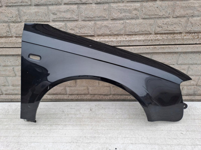 BŁOTNIK PRZEDNI PRAWY AUDI A4 B7 8E0 2005-2009 - (12927618232)