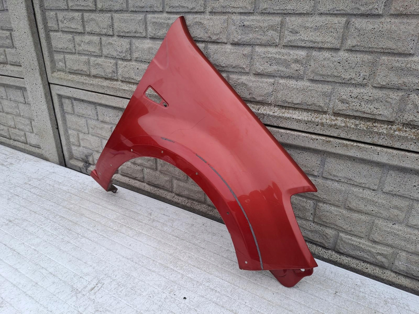 DACIA SANDERO STEPWAY 07-12 BŁOTNIK PRAWY PRZEDNI - (12940850606)