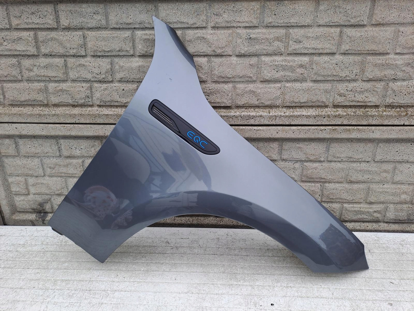 MERCEDES EQC W293 W 293 BŁOTNIK PRZEDNI PRAWY - (12940867957)