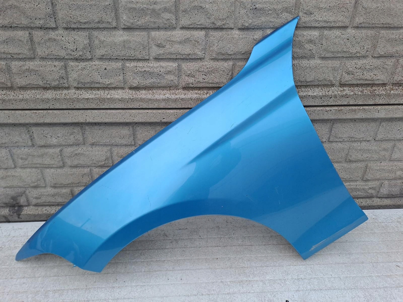 BMW 1 11-18 F20 F21 F22 BŁOTNIK LEWY PRZEDNI - (12947040774)