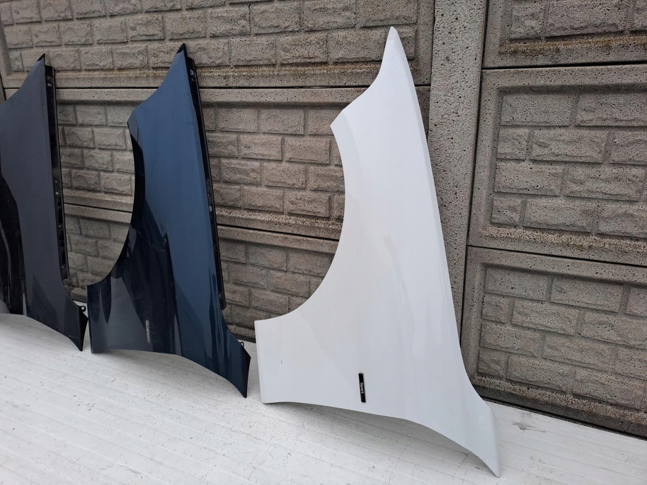 BMW 1 11-18 F20 F21 F22 BŁOTNIK LEWY PRZEDNI - (12958108077)