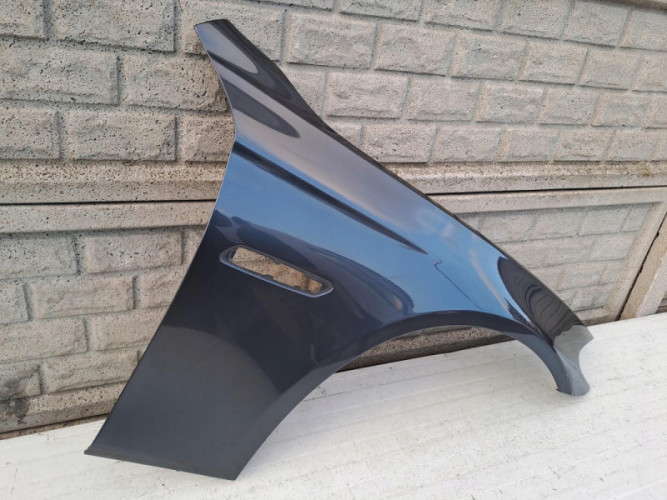 BMW 5 V F10 F11 2009-2017 BŁOTNIK PRAWY PRZEDNI - (12997219837)