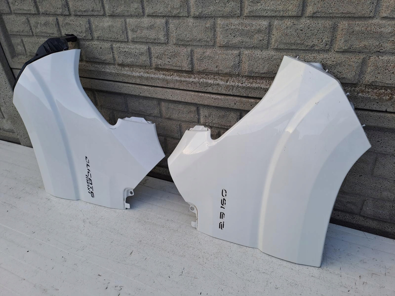 DUCATO BOXER JUMPER LIFT 14-21 BŁOTNIK PRAWY LEWY - (12997252669)