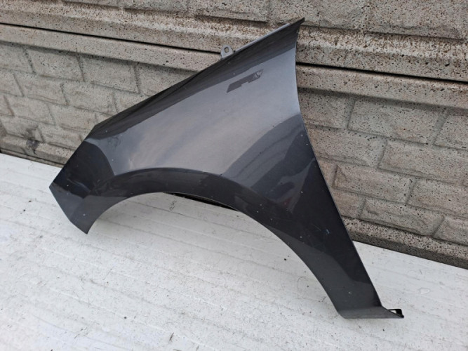 FORD FIESTA Mk8 MK 8 16-22 BŁOTNIK PRZEDNI LEWY - (13016646942)