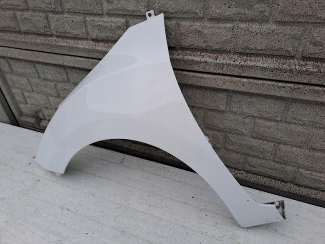 HYUNDAI I30 2013-2017 BŁOTNIK PRZEDNI LEWY - (13016730403)