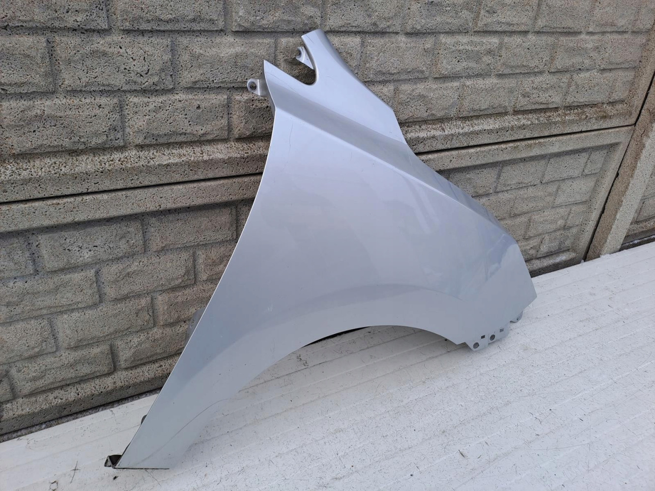 HYUNDAI IX35 IX 35 2010- BŁOTNIK PRAWY PRZEDNI - (13021563766)