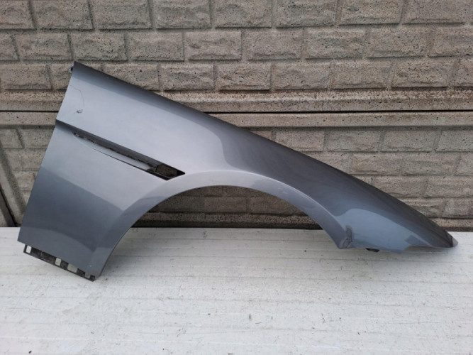 BMW 6 E63 E64 BŁOTNIK PRAWY PRZEDNI - (13021762386)