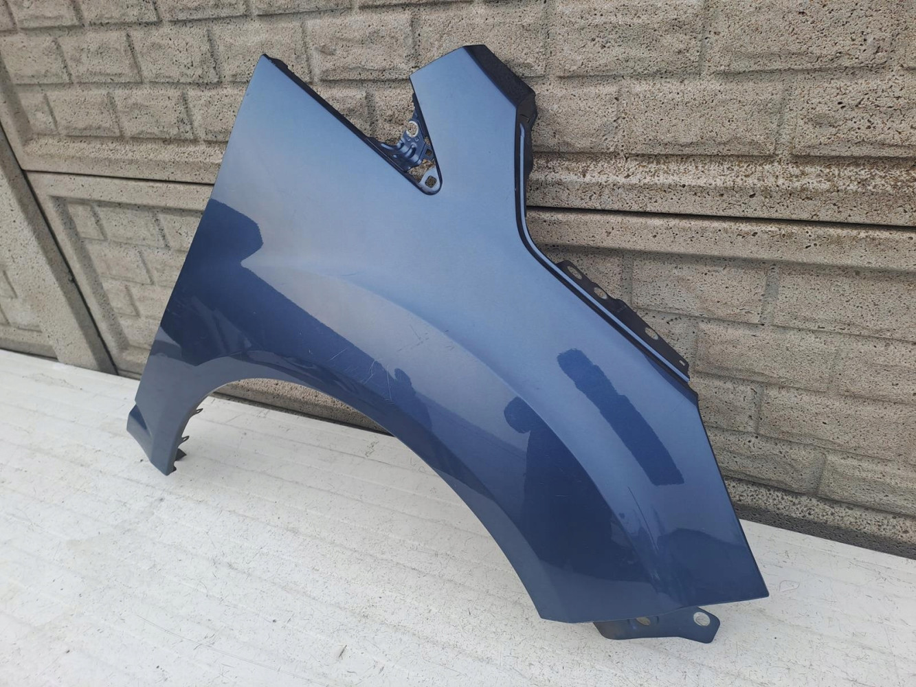 FORD C-MAX MK2 2011-2019 BŁOTNIK PRAWY PRZEDNI - (13029915020)