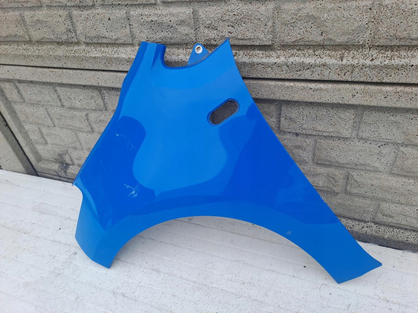 VW UP CITIGO SEAT MII 10-17 BŁOTNIK LEWY PRZEDNI - (13042099702)