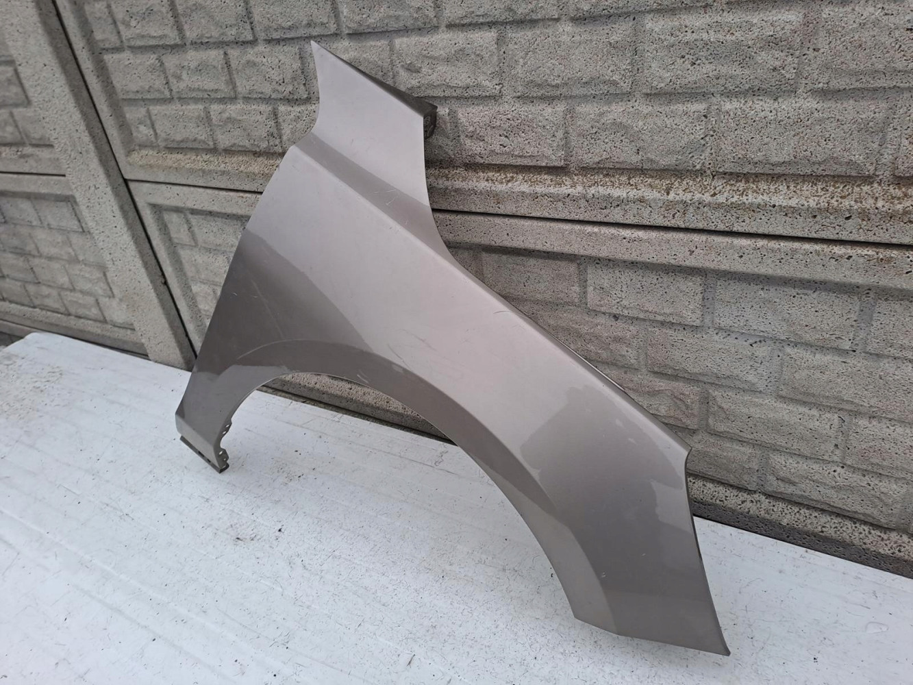 FORD FOCUS MK4 MK 4 18-24 BŁOTNIK PRZEDNI PRAWY - (13050568176)