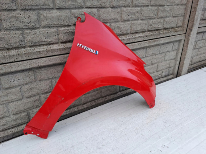 TOYOTA YARIS 4 IV 19-22 BŁOTNIK PRAWY PRZEDNI - (13054317089)