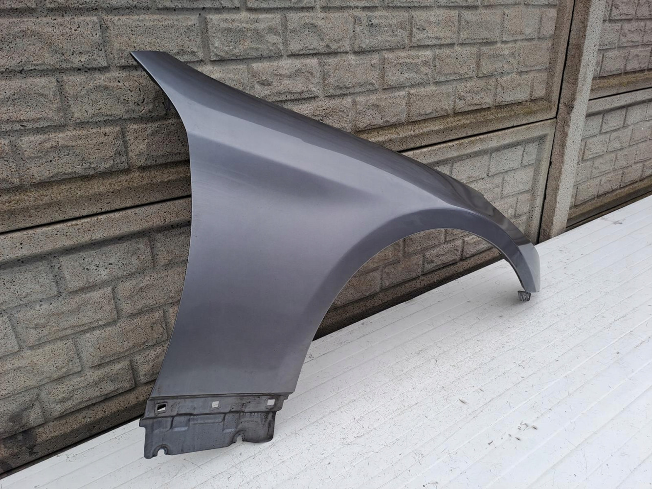 HYUNDAI GENESIS COUPE 16 - 22 BŁOTNIK PRAWY - (13058080827)