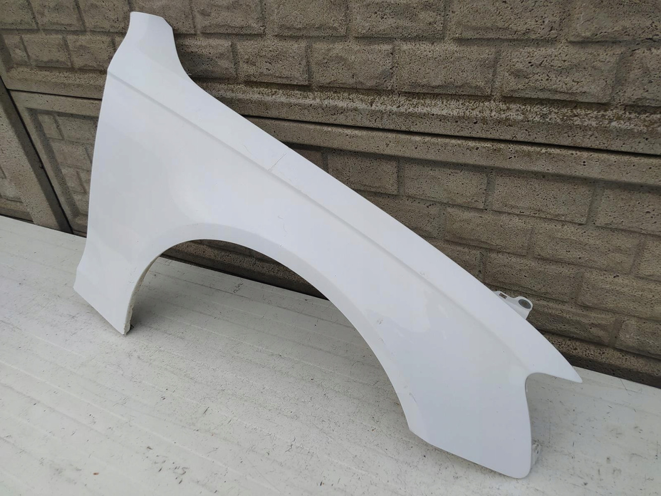 AUDI A4 B8 09-12 PRZED LIFTEM BŁOTNIK PRAWY - (13079382594)