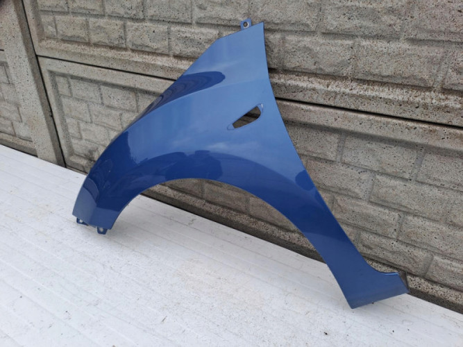 HYUNDAI I30 2013-2017 BŁOTNIK PRZEDNI LEWY - (13091059740)