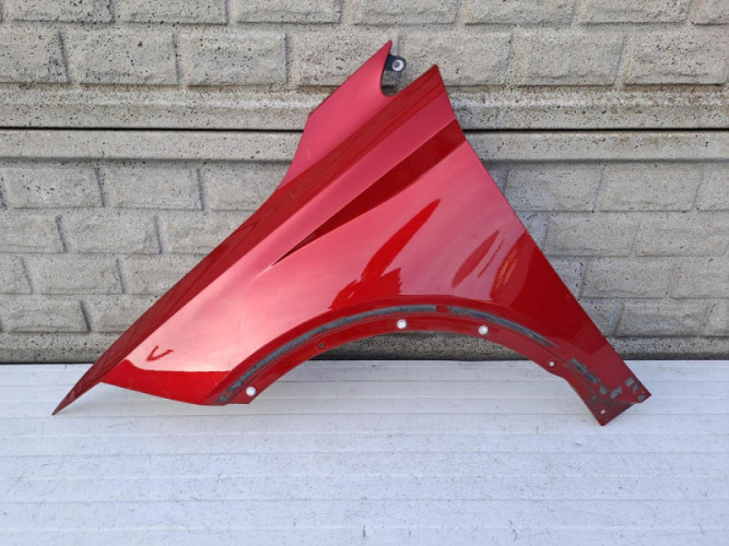 SEAT ARONA BŁOTNIK PRZEDNI LEWY - (13091325322)