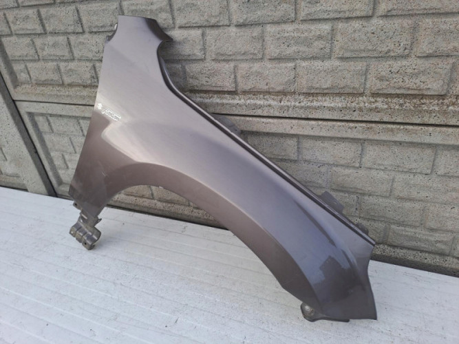 SUZUKI GRAND VITARA LIFT 05-14 BŁOTNIK PRAWY PRZÓD - (13093053183)
