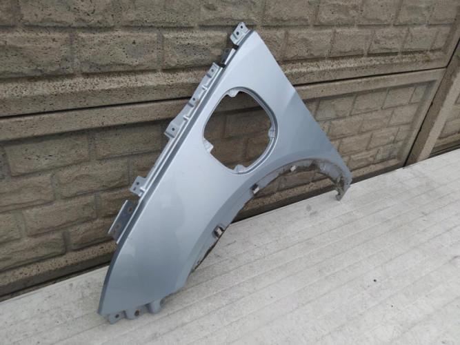 OPEL AMPERA-E BOLT BŁOTNIK PRZEDNI LEWY - (13095783229)